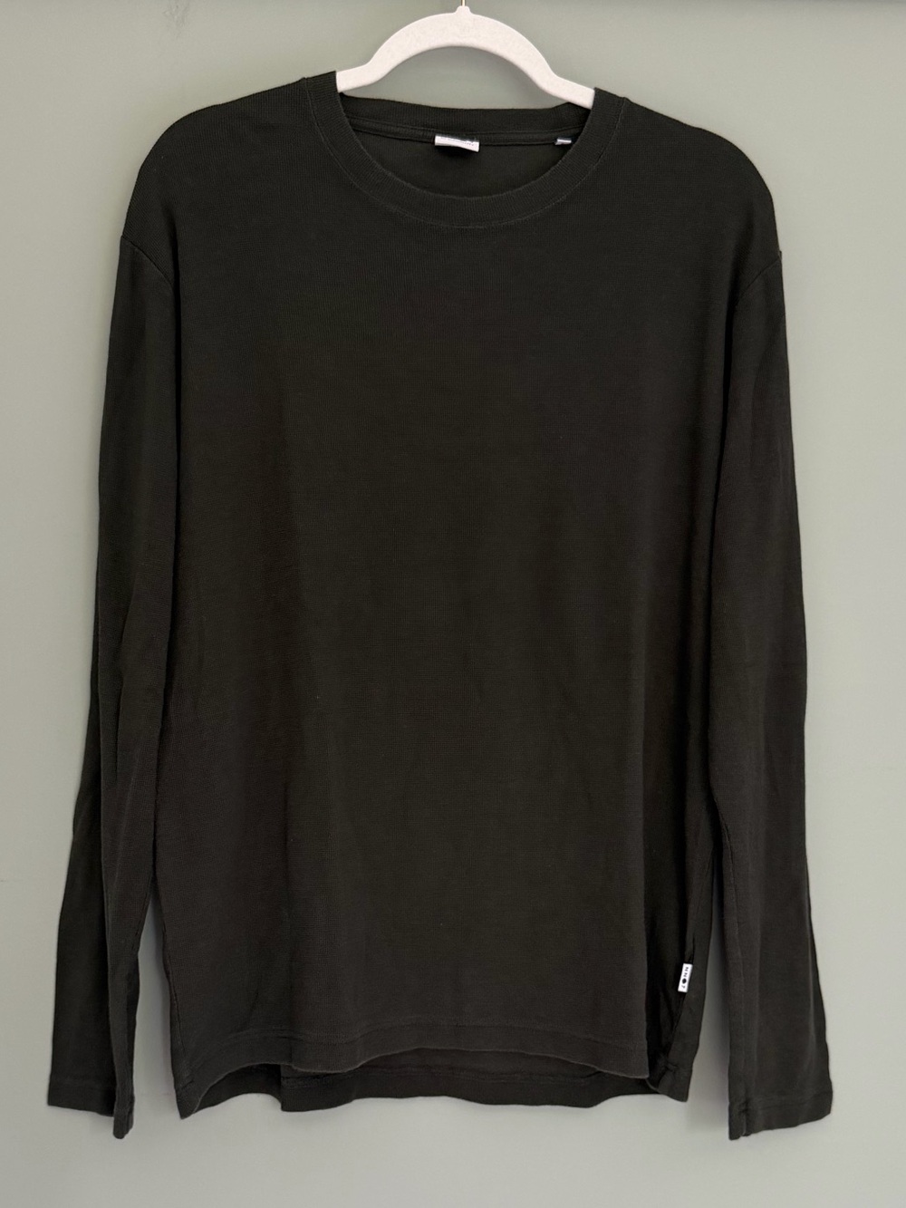 NN07 No Nationality "Kurt" Dark Army Classic Waffle Knit Long Sleeve Tee